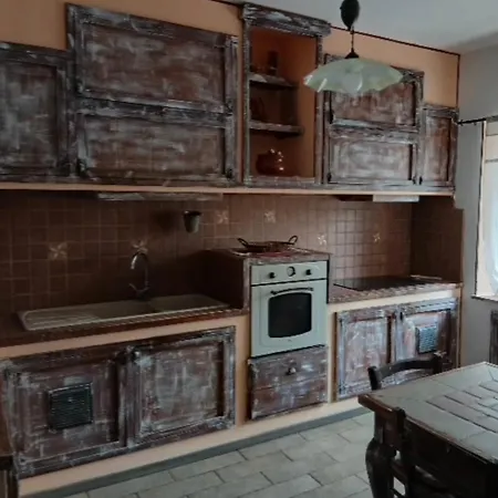 Angela's House Holiday home Barga